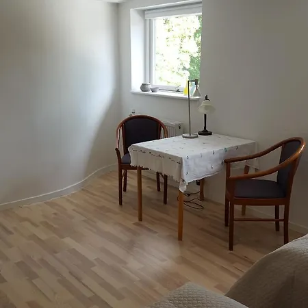 Lundgaarde * Kjellerup