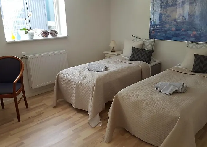 Lundgaarde * Kjellerup